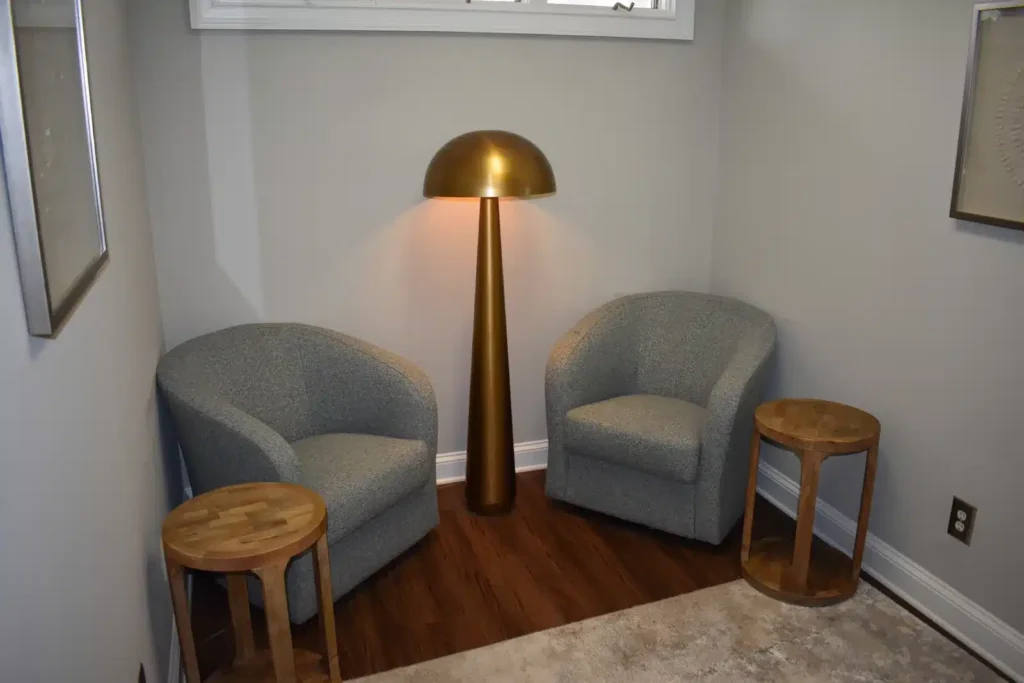 serenity-grove-cozy-therapy-corner